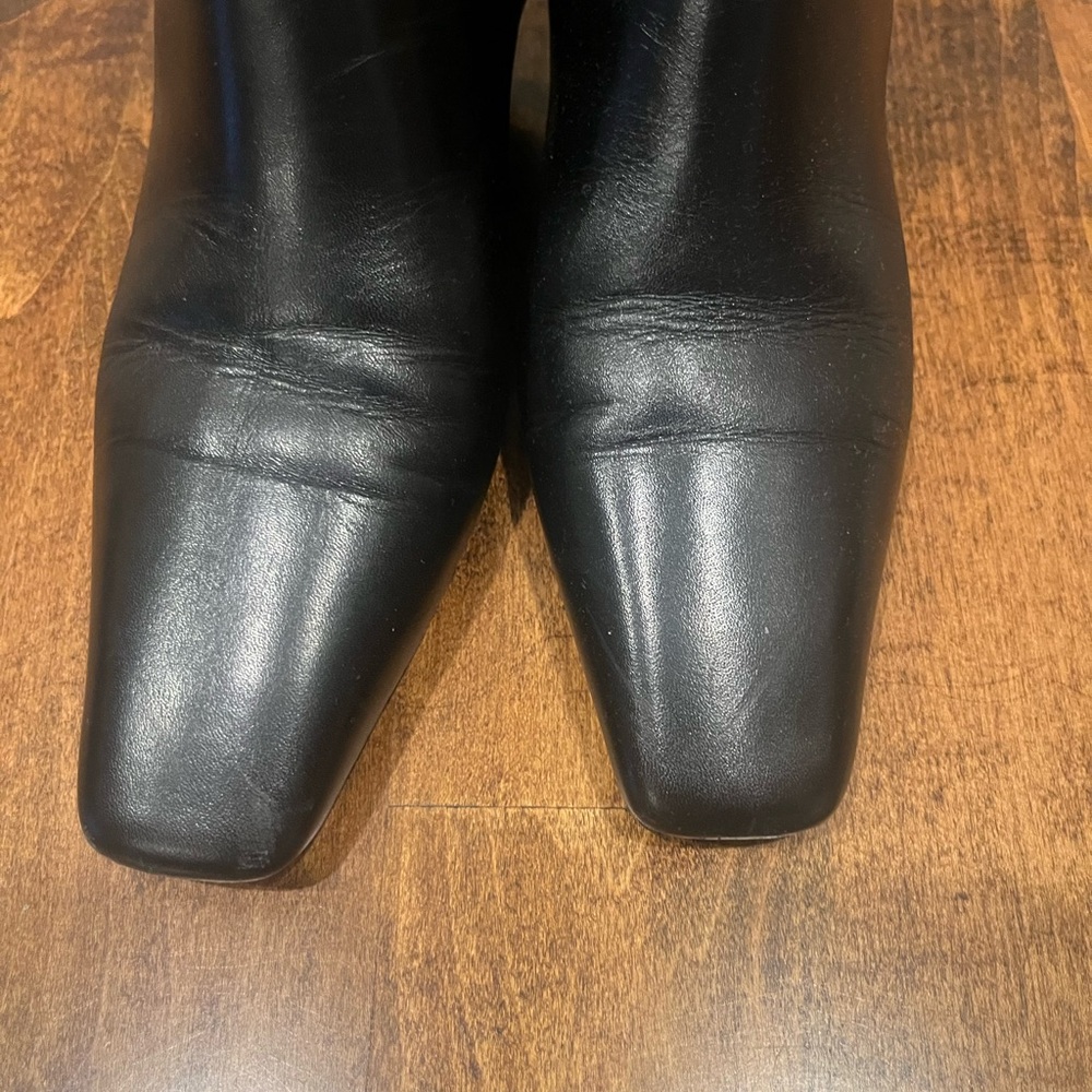 Tony Bianco Eloise Boot in Black Como, Size 6.5 - Picture 2 of 9